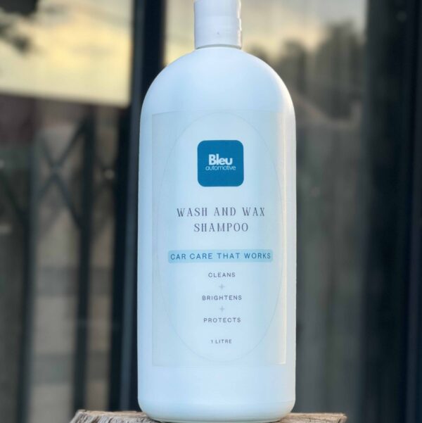 Wash and wax shampoo